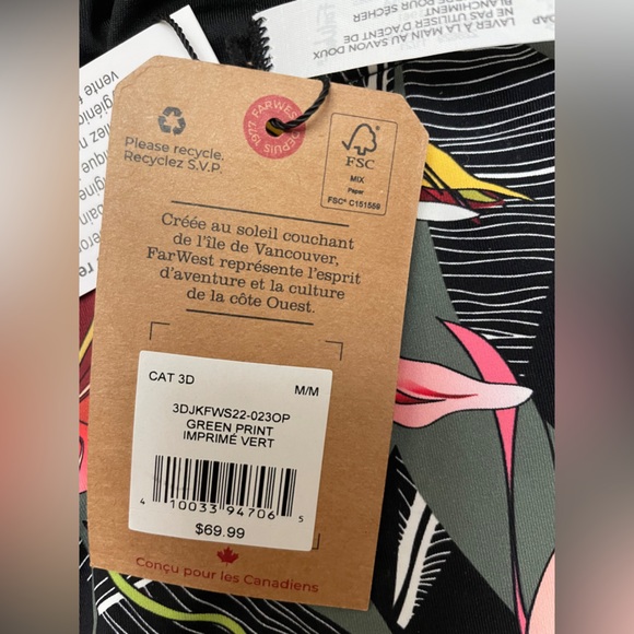 NWT. Far West one piece Swimsuit in a Green Pattern. Size Medium. - Picture 7 of 9